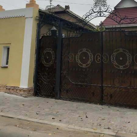 Ferienwohnung Новая Квартира Odessa Exterior foto